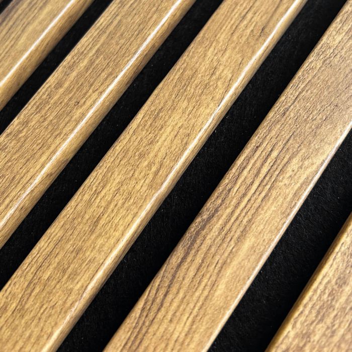 Lamele ścienne akustyczne na filcu Złoty Dąb 2,1 x 30,5 cm – dł. 2,7 m