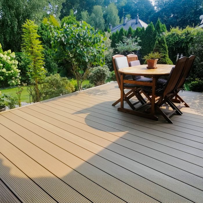 Deska Tarasowa Kompozytowa Standard 15 Miodowy Teak – dł. 3 m