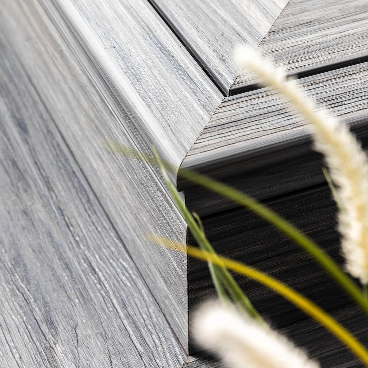 Deska kompozytowa zakończeniowa schodowa Premium Antique – dł. 2,8 m