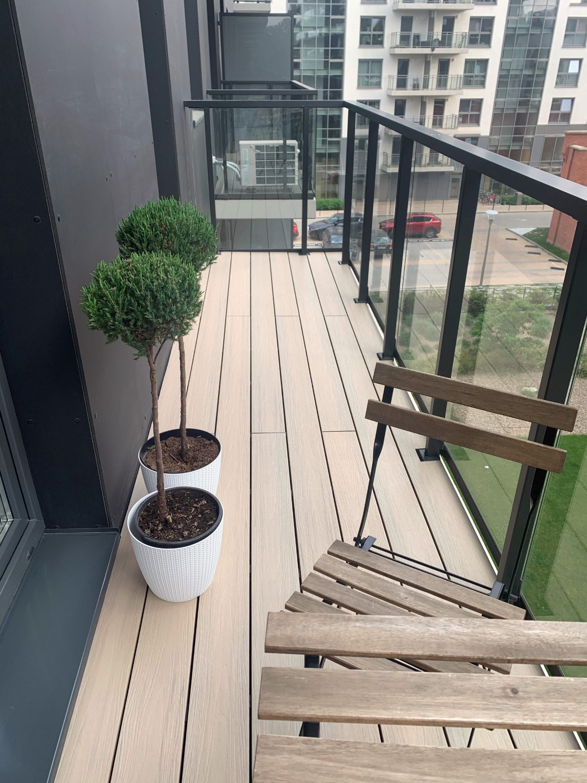 Balkon aus WPC Terrassendielen Premium Ecru