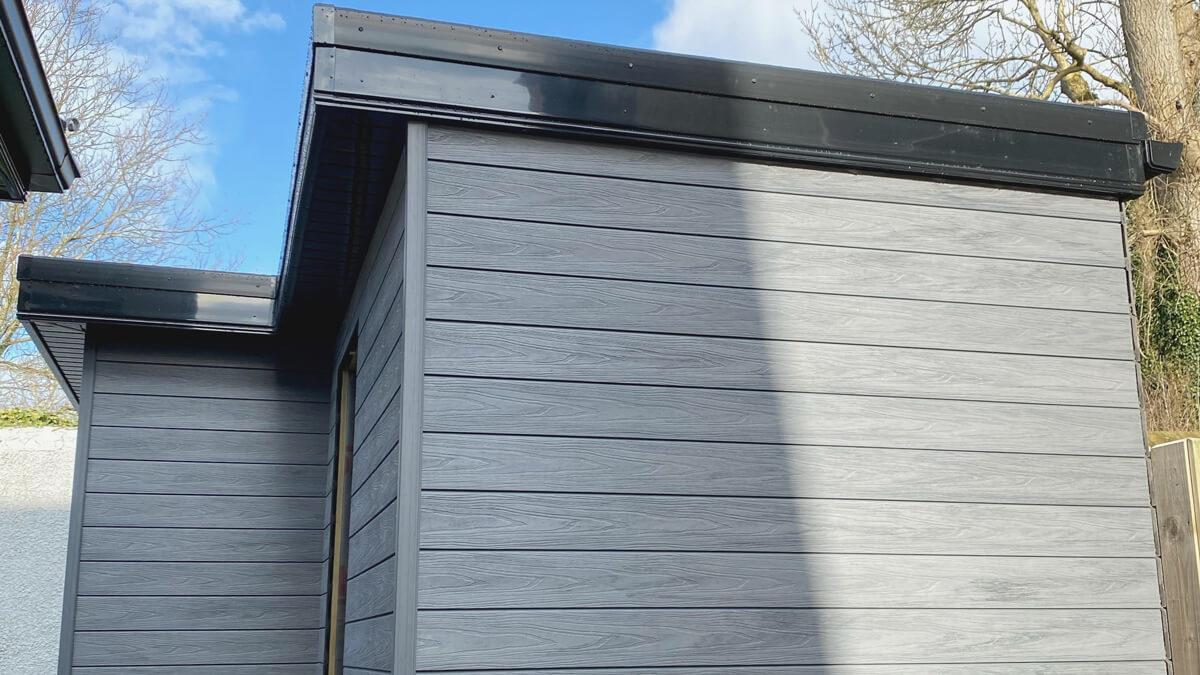 Gerätehaus – WPC Fassadenlamellen Premium Gray