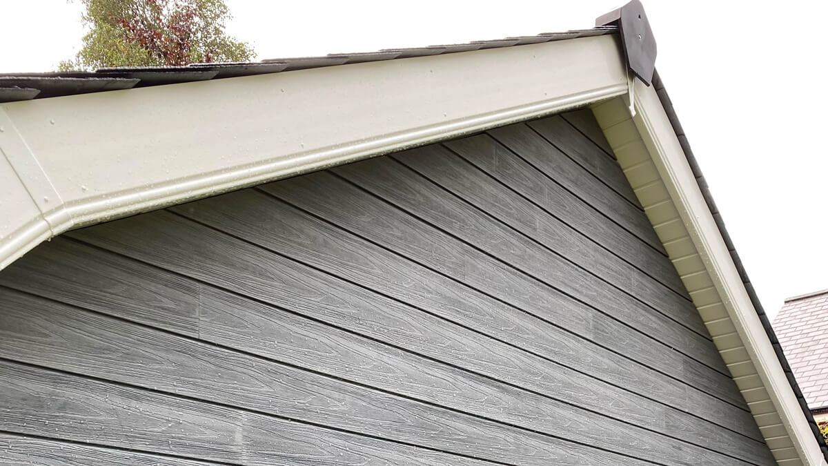 Konstruktion der Garage - WPC Fassaden Premium Gray