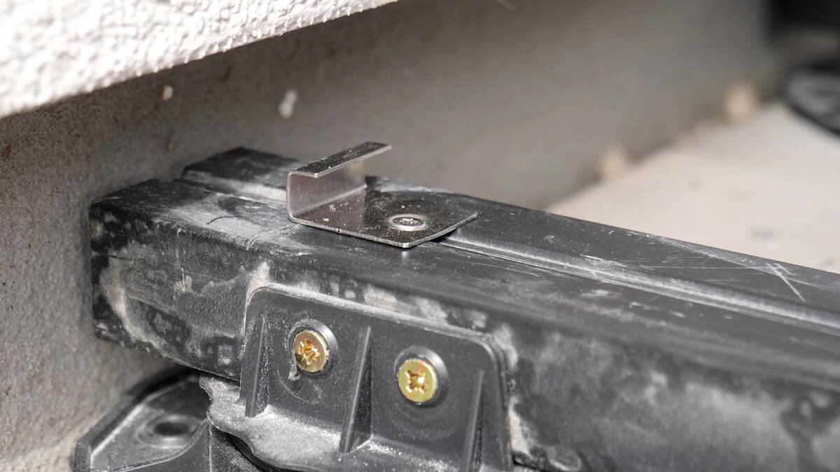 Montage von WPC Terrassendielen Antique Premium