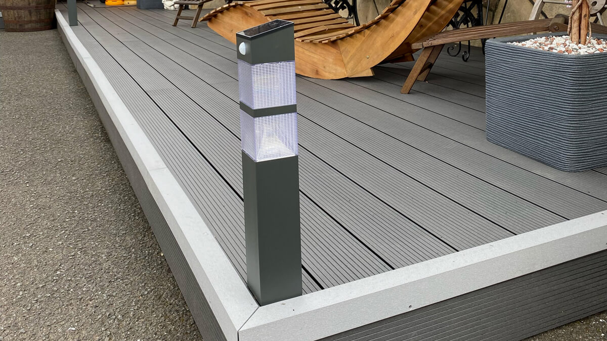 Terrasse in Warschau - WPC Terrassendielen Standard Anthrazit