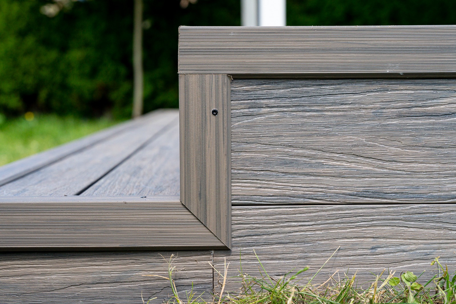 Premium Antique Diele – Terrasse im natürlichen Stil 