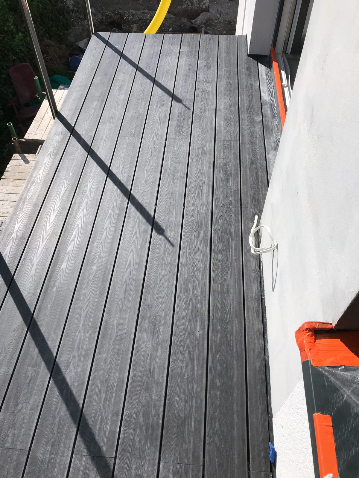 3D-Terrasse in Anthrazit – moderne Optik in kompakter Form