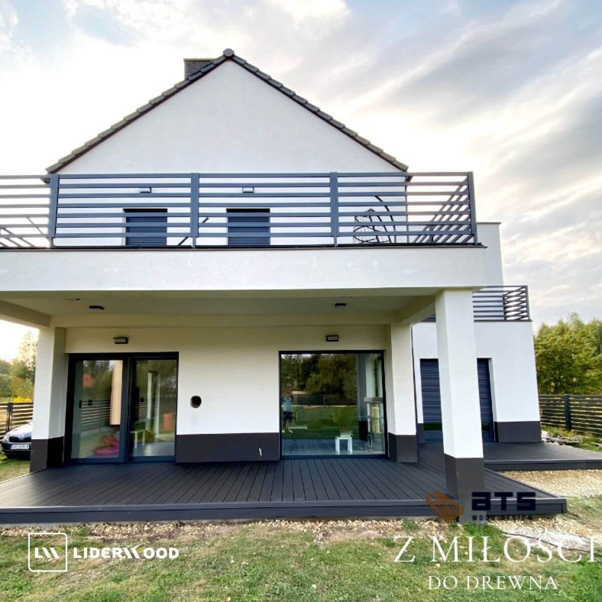 Standard Anthrazit Verbund-Terrassendiele – die perfekte Vollendung Ihrer Terrasse