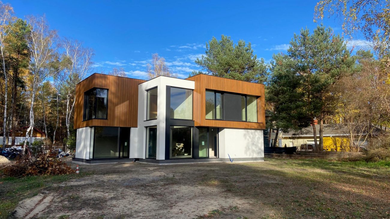 Lamellenfassade – 3D Fassadenlamellen Amber Premium