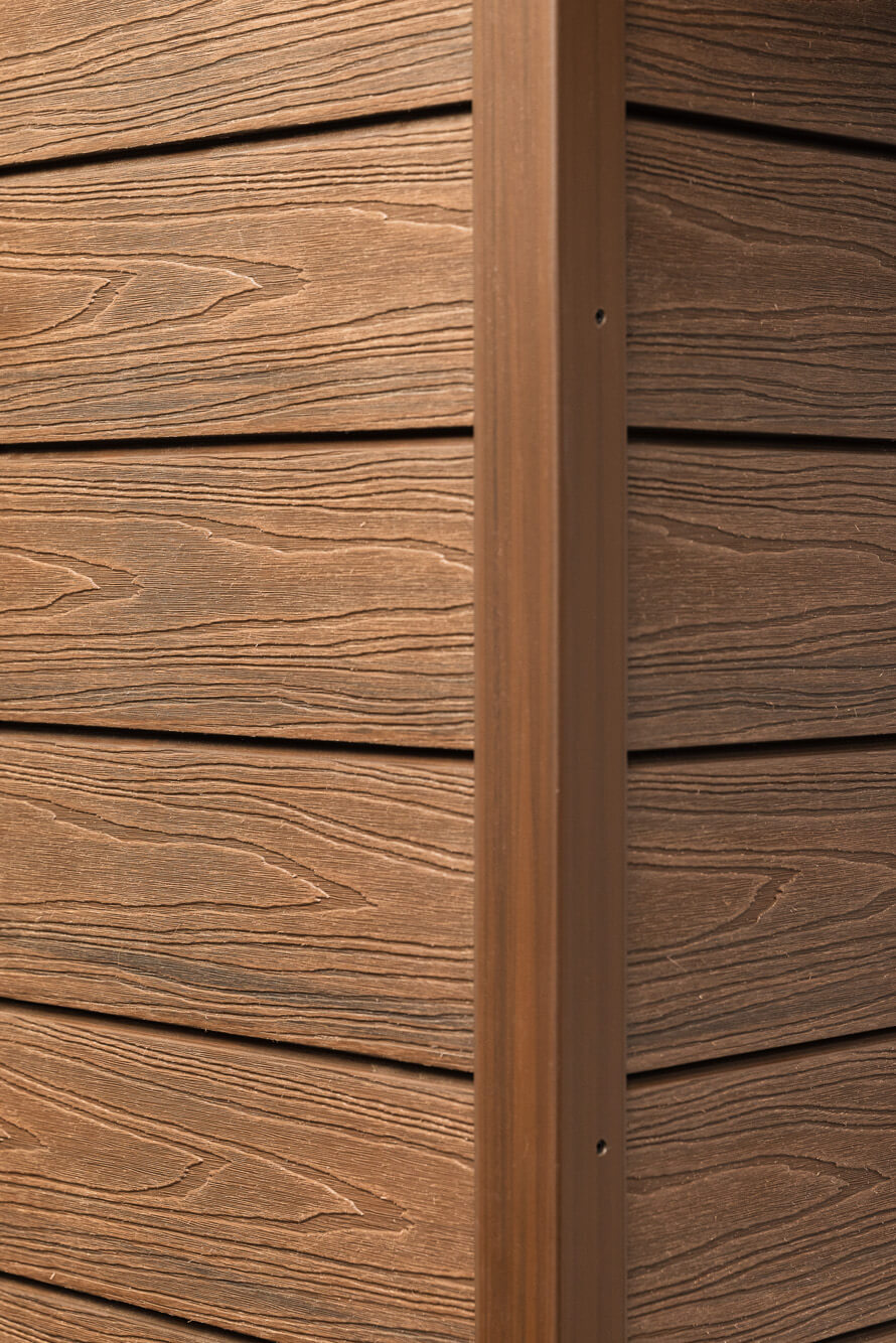 Ausstellung im Ausstellungsraum in Rumia - Lamellenplatten und Paneele aus WPC