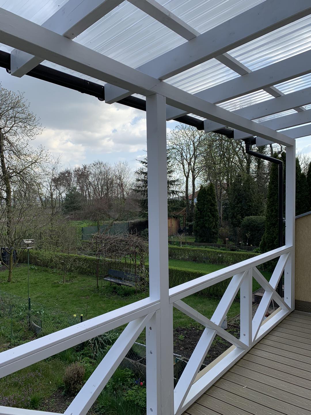 Terrasse Honey Teak 3D – rustikale Eleganz