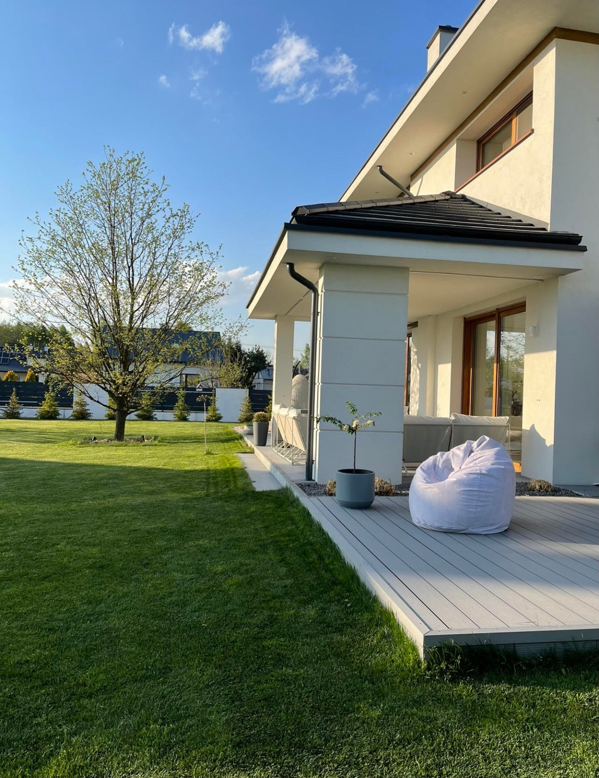 Standard-Hellgrau-Terrasse – Leichtigkeit, die beeindruckt