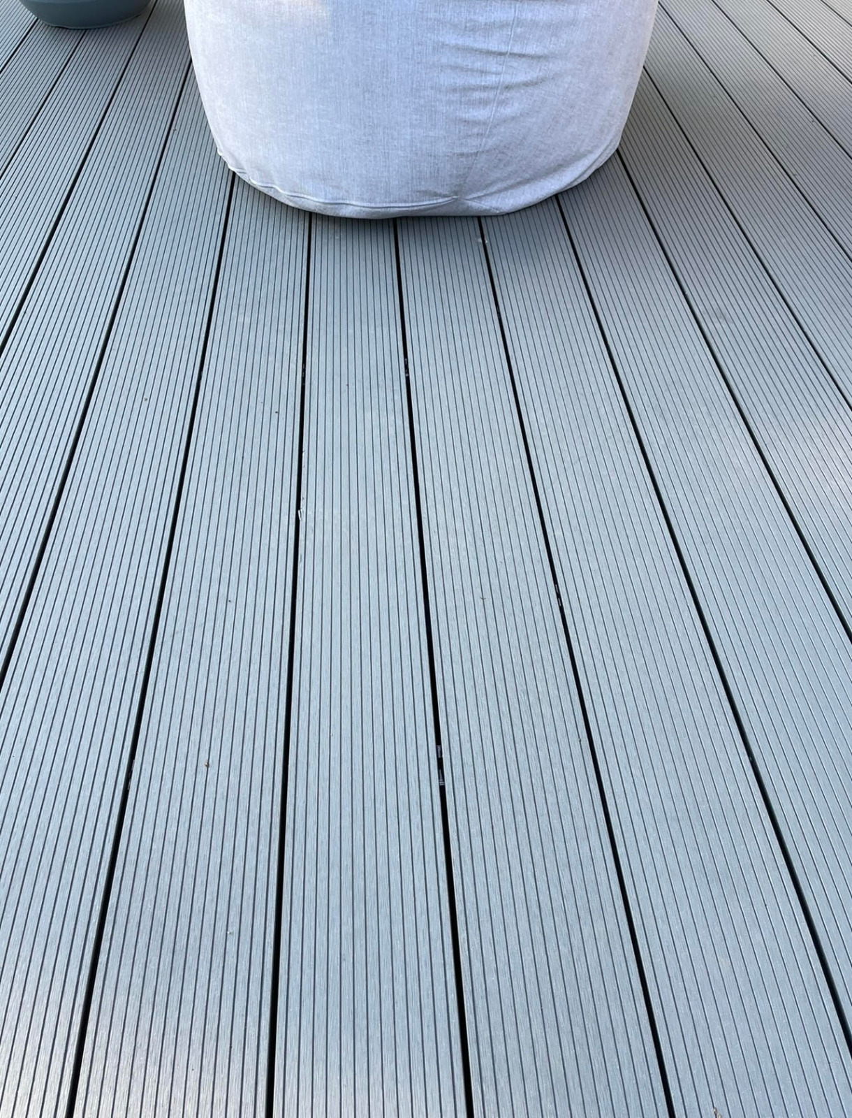 Standard-Hellgrau-Terrasse – Leichtigkeit, die beeindruckt