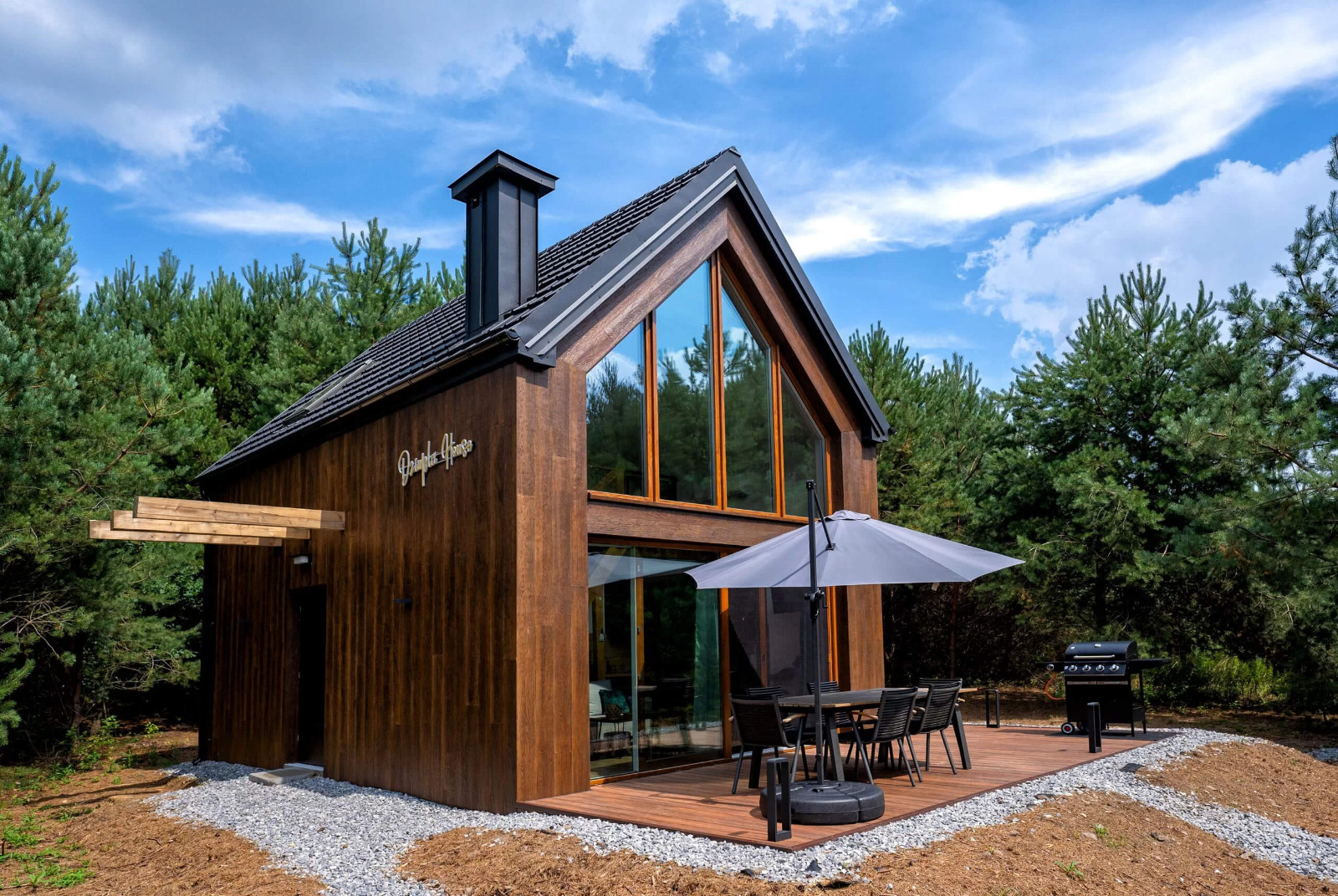 Terrasse aus WPC Terrassendielen Premium Redwood Premium