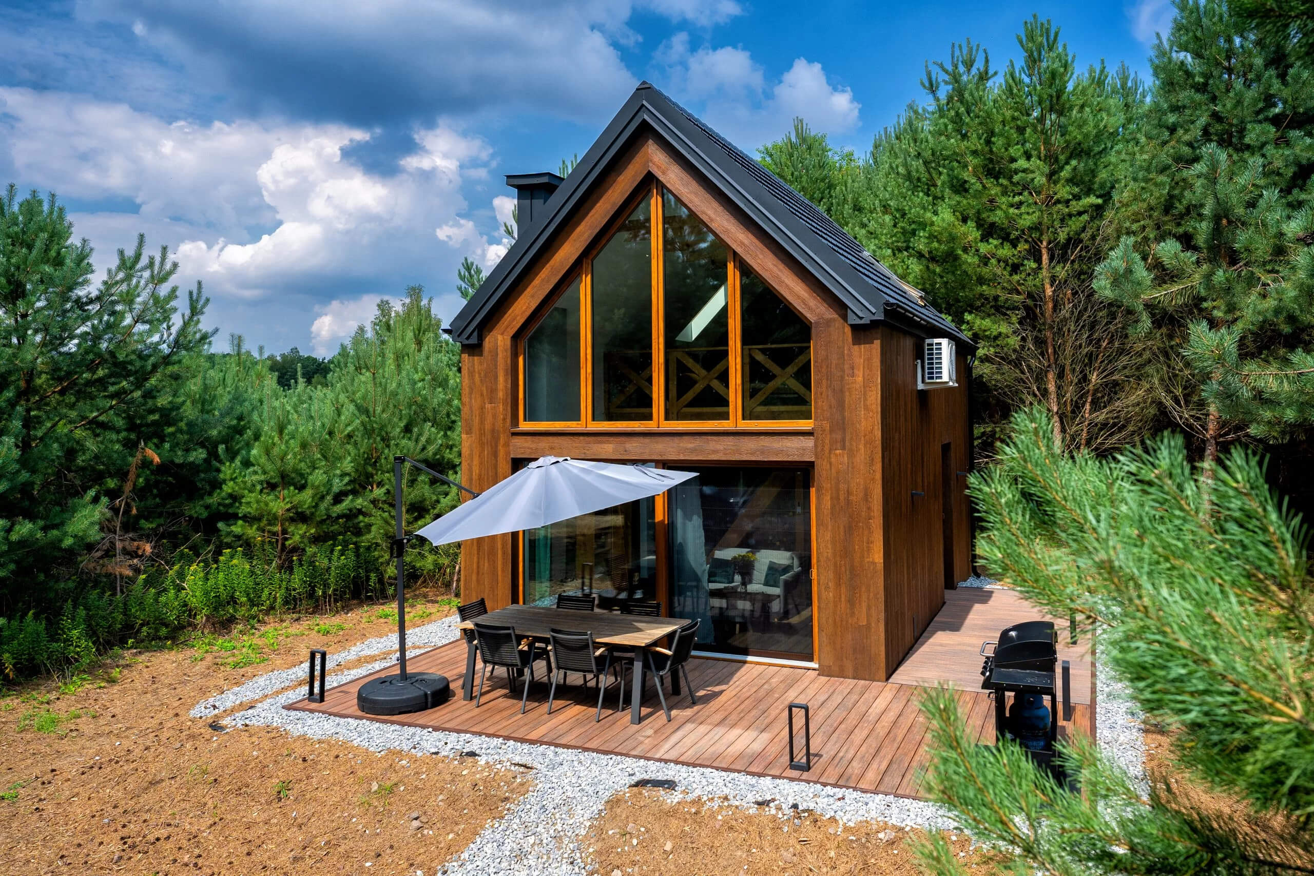 Terrasse aus WPC Terrassendielen Premium Redwood Premium