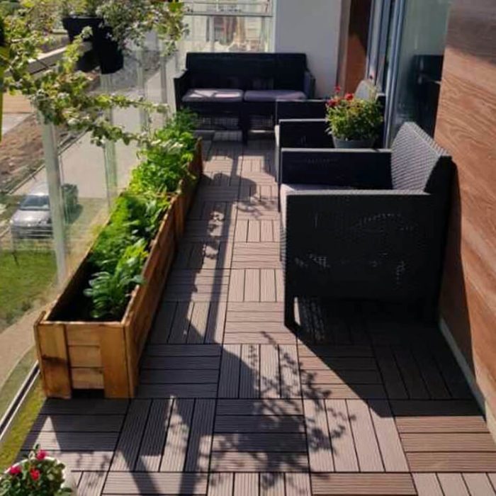 standard-Terrassenfliese-Dunkelbraun-balkon