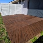 realizacja tarasu z deski tarasowej kompozytowej redwood premium