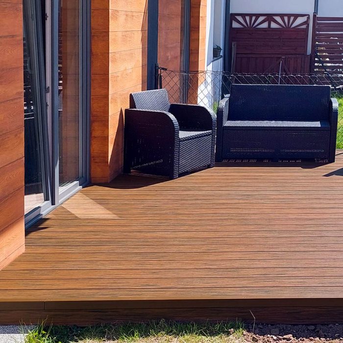 realizacja z deski kompozytowej tarasowej premium teak