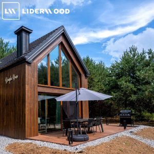 taras redwood dziupla house